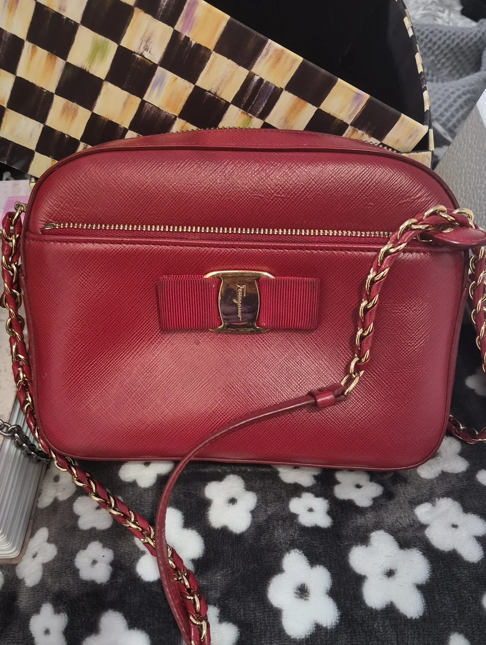 Salvatore Ferragamo Red Leather rossbody Bag with Chain Strap. Authentic. GUC